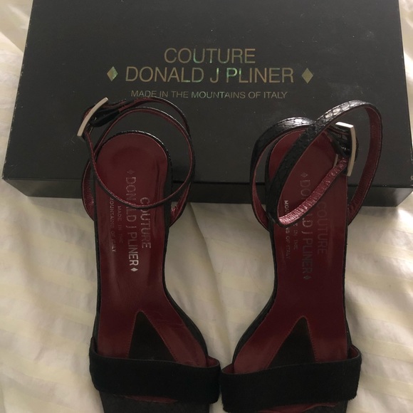 Donald J Pliner Couture Black Heels - Picture 3 of 6